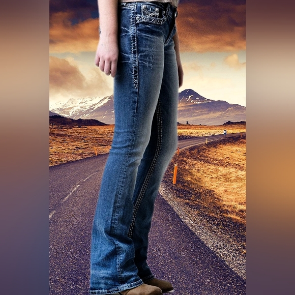 Rock Revival Donna Mid-Rise Boot Stretch Jean - Picture 5 of 11